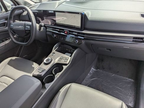 New 2026 Kia Sportage SX Prestige AWD/4WD image 12