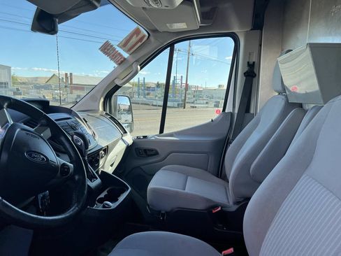 Used 2017 Ford Transit 250 148 Medium Roof RWD image 9