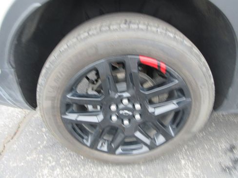 Used 2024 Chevrolet Blazer LT w/ Redline Edition image 9