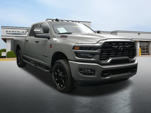 Used 2026 RAM 2500 Big Horn AWD/4WD image 7
