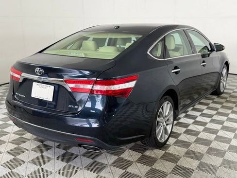 Used 2015 Toyota Avalon XLE Touring image 7