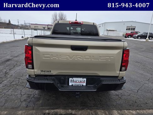 Used 2024 Chevrolet Colorado Trail Boss image 5