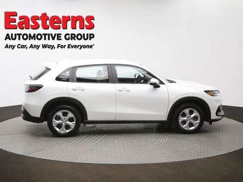Used 2023 Honda HR-V LX image 42
