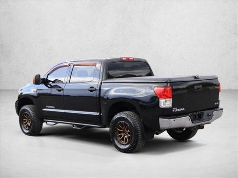 Used 2012 Toyota Tundra 4x4 CrewMax image 7