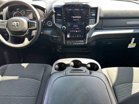 Certified 2025 RAM 2500 Big Horn AWD/4WD image 23