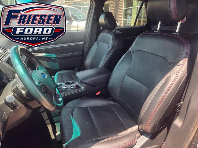 Used 2017 Ford Explorer Sport AWD/4WD image 12