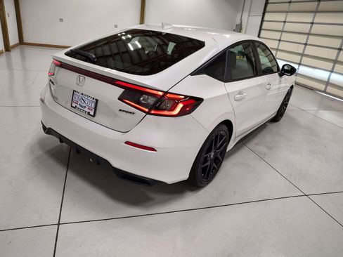 Used 2026 Honda Civic Sport image 13