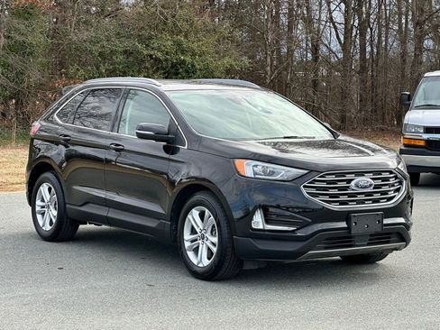 Used 2020 Ford Edge SEL image 10