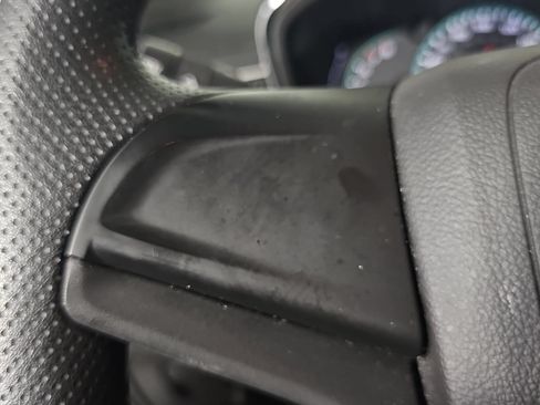 Used 2020 Chevrolet Trax LS FWD image 16