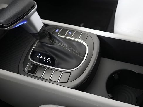 New 2026 Hyundai Kona SE FWD image 20
