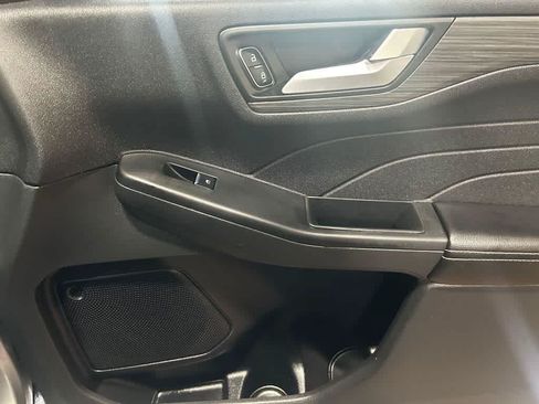 Used 2023 Ford Escape Platinum FWD image 27