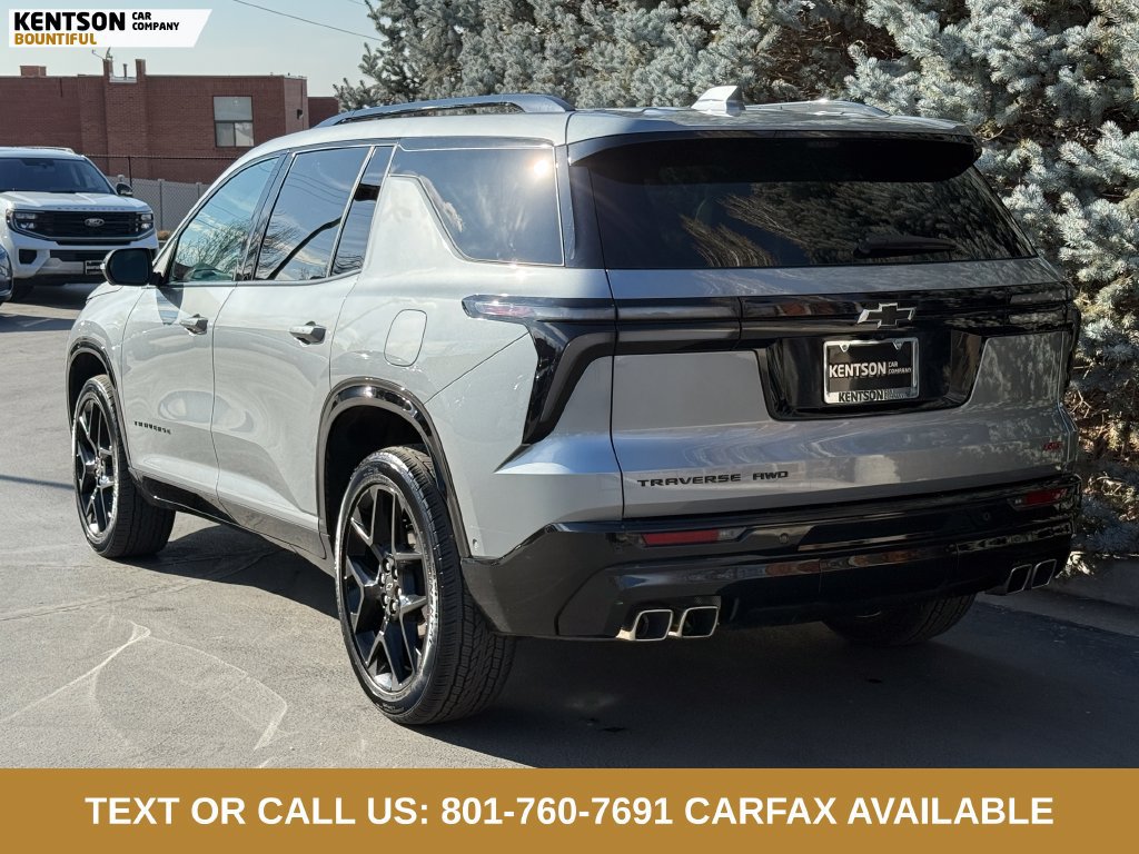 Used 2024 Chevrolet Traverse RS AWD/4WD image 5
