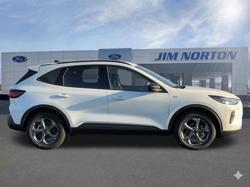 New 2026 Ford Escape ST-Line w/ Cold Weather Package image 3