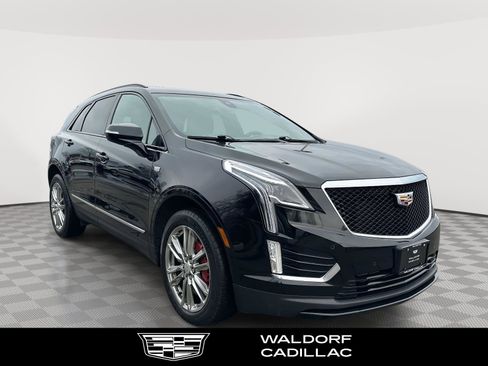Certified 2022 Cadillac XT5 Sportv image 1