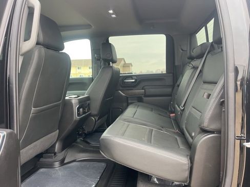 Used 2023 GMC Sierra 3500 Denali w/ Denali Black Diamond Edition image 42