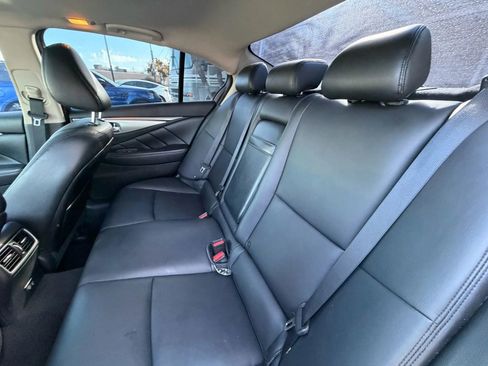 Used 2020 INFINITI Q50 Luxe w/ Essential Package (3.0T Luxe) AWD/4WD image 25