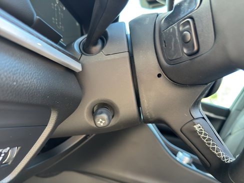 New 2025 Jeep Grand Cherokee L Limited w/ Luxury Tech Group II image 26