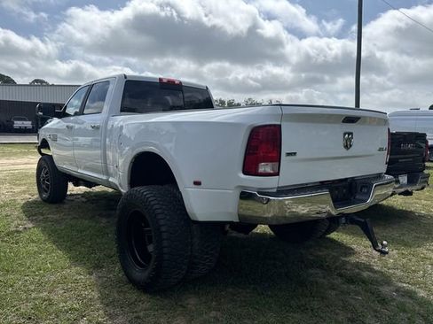 Used 2017 RAM 3500 SLT AWD/4WD image 5