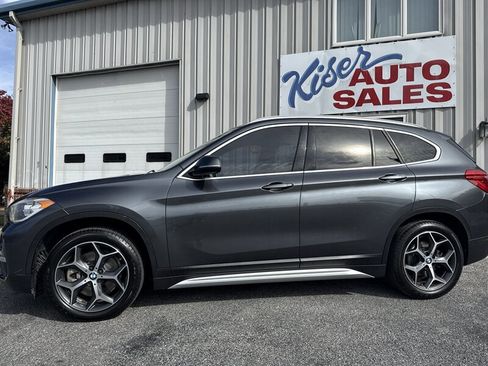 Used 2018 BMW X1 xDrive28i w/ Convenience Package image 11