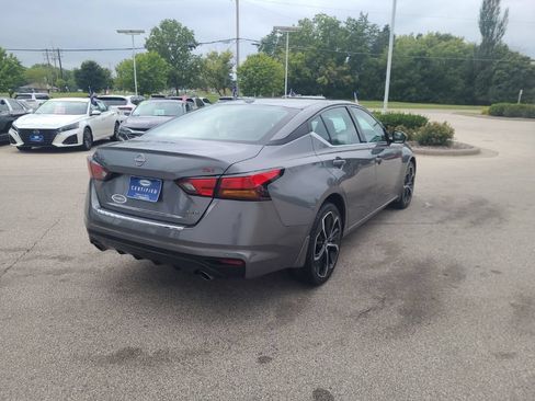 Used 2023 Nissan Altima 2.5 SR w/ SR Premium Package AWD/4WD image 7
