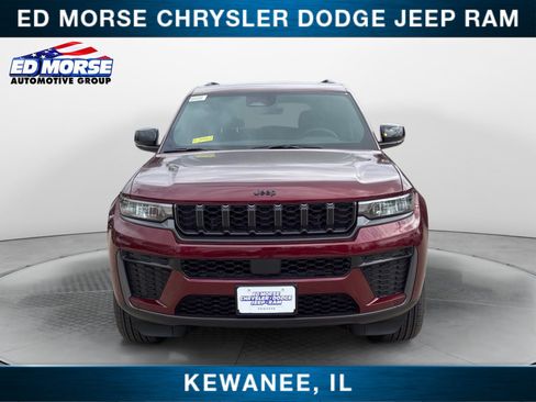 New 2026 Jeep Grand Cherokee Altitude AWD/4WD image 8