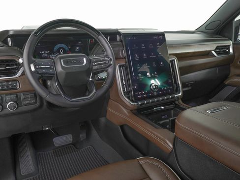 Used 2026 GMC Yukon Denali Ultimate image 19