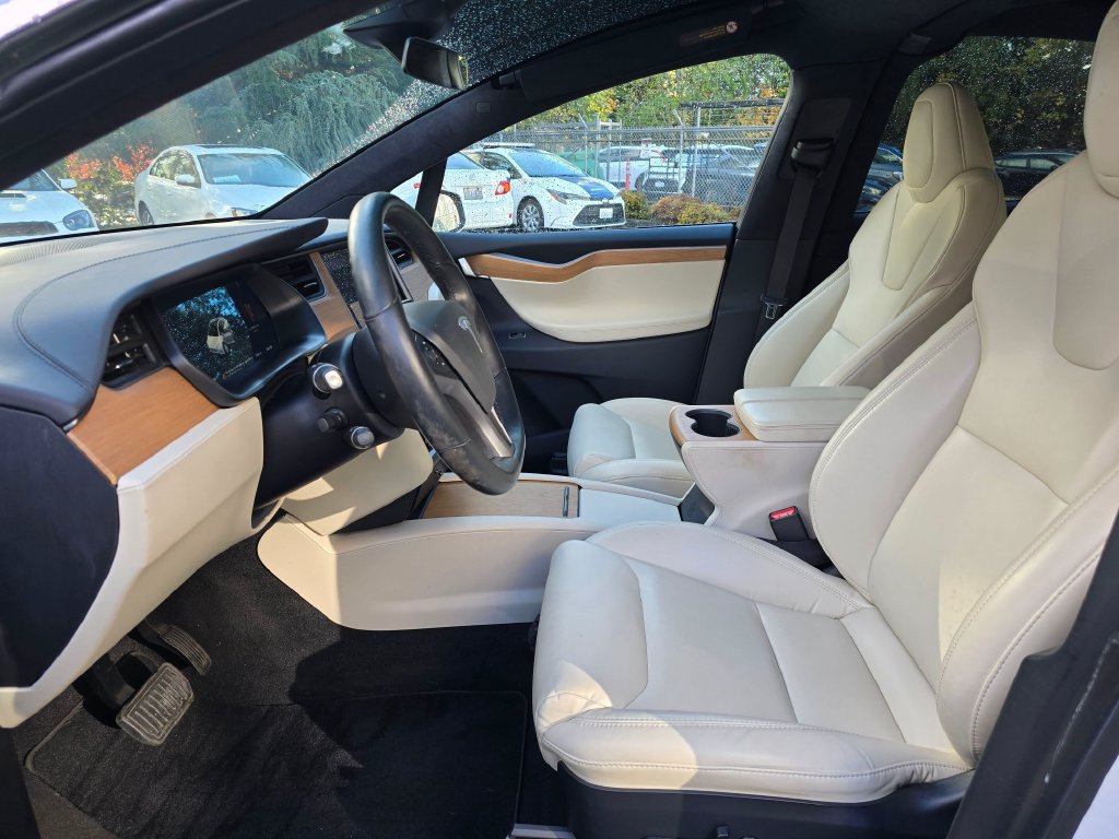 Used 2020 Tesla Model X Long Range AWD/4WD image 9