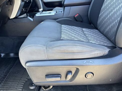 Used 2020 Toyota Tundra SR5 w/ TRD Off-Road Package AWD/4WD image 20