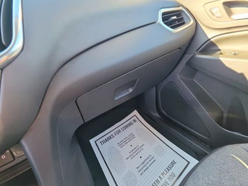 Used 2024 Chevrolet Equinox LT AWD/4WD image 20