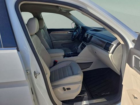 Used 2019 Volkswagen Atlas SEL Premium image 28