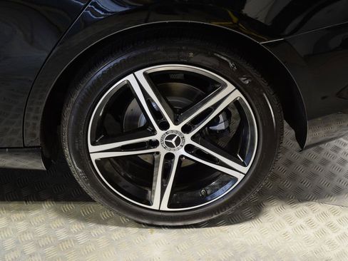 Used 2021 Mercedes-Benz A 220 4MATIC w/ Premium Package image 36