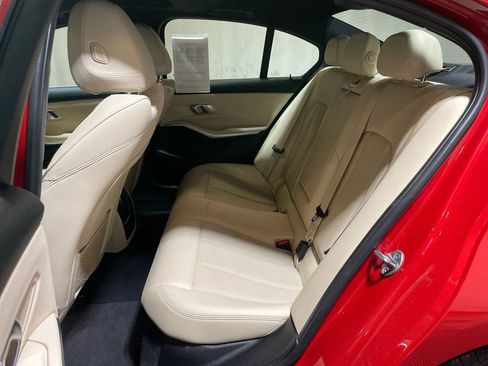 Used 2022 BMW 330i xDrive Sedan w/ Premium Package 2 image 28