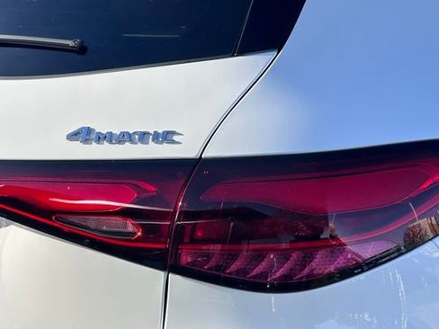 New 2026 Mercedes-Benz GLC 300 4MATIC image 10
