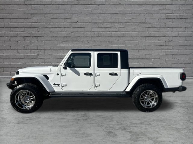 Used 2023 Jeep Gladiator Sport AWD/4WD image 3