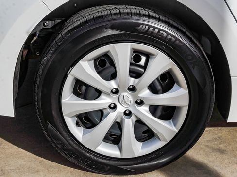 Used 2024 Toyota Corolla LE image 11