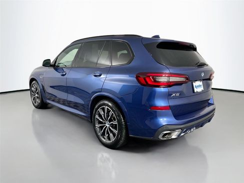 Used 2023 BMW X5 xDrive45e w/ M Sport Package image 4