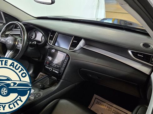 Used 2020 INFINITI QX50 Luxe w/ Navigation Package image 35