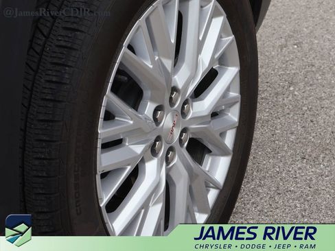 Used 2026 GMC Acadia Elevation w/ Elevation Premium Package image 38