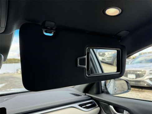 Certified 2026 Genesis G70 2.5T image 32