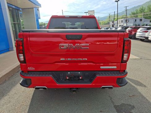 Used 2022 GMC Sierra 1500 Elevation w/ X31 Off-Road Package AWD/4WD image 5