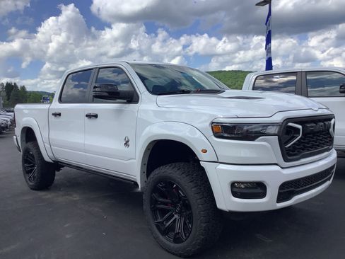 New 2026 RAM 1500 Big Horn AWD/4WD image 3