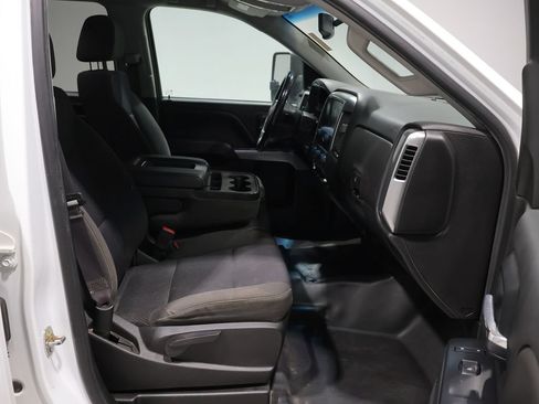 Used 2017 Chevrolet Silverado 1500 LT w/ LT Fleet Convenience Package AWD/4WD image 22