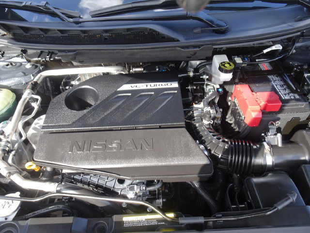 Used 2025 Nissan Rogue SV FWD image 13