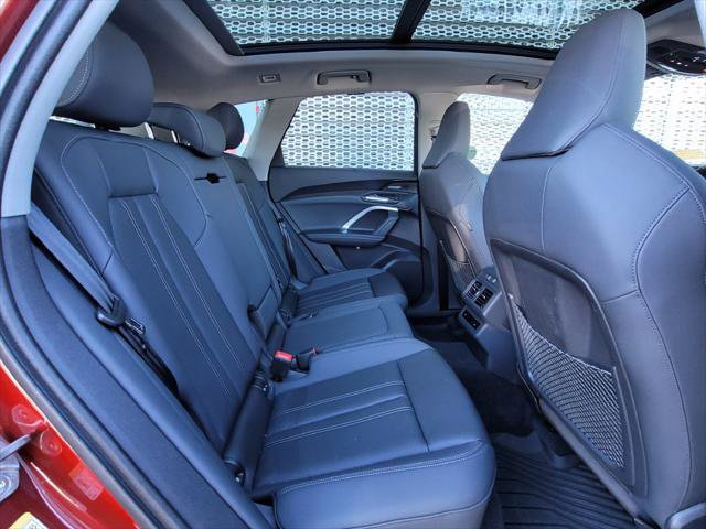 Used 2025 Audi Q5 Prestige AWD/4WD image 21