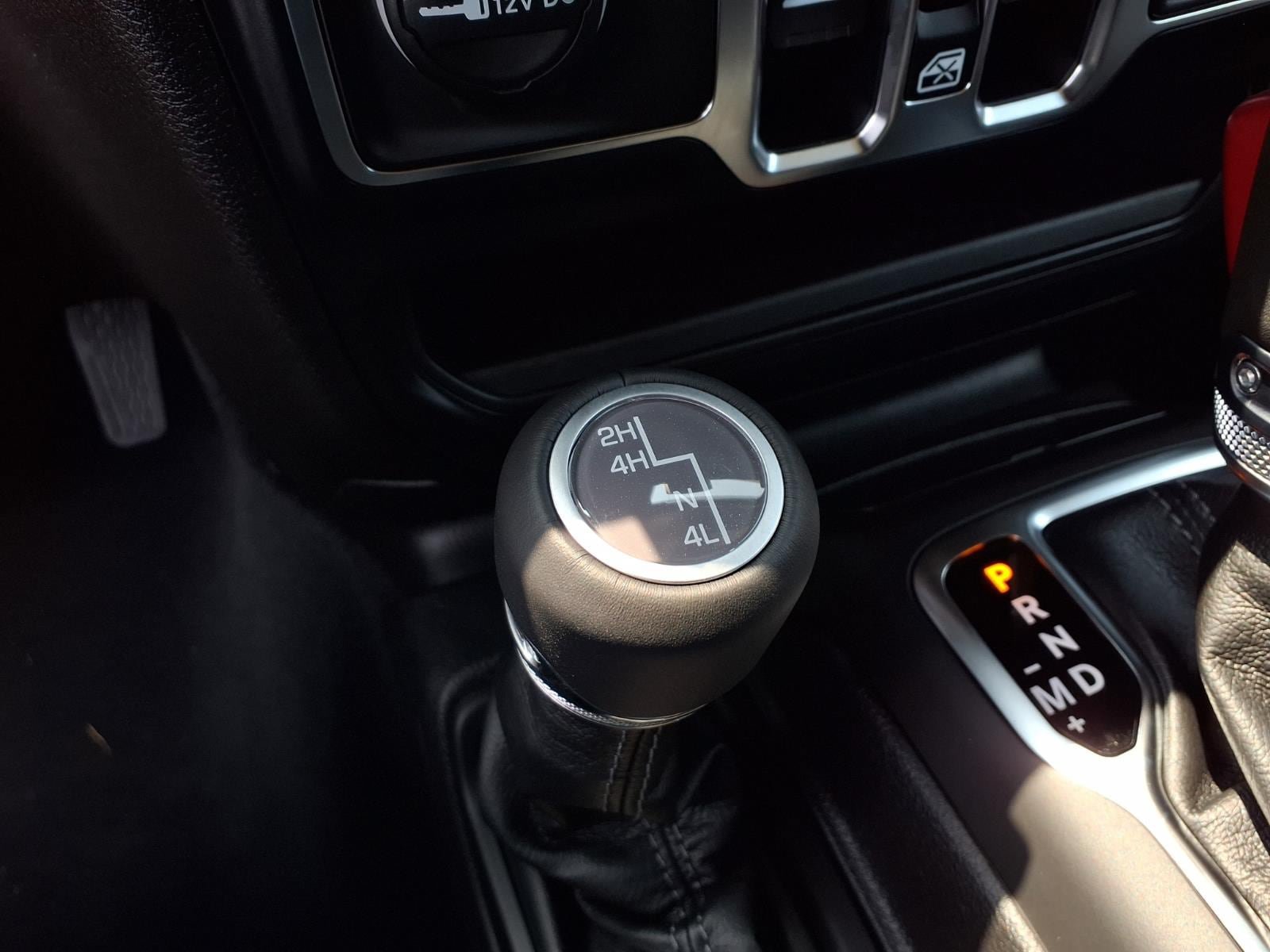 New 2026 Jeep Wrangler Unlimited Sahara AWD/4WD image 13