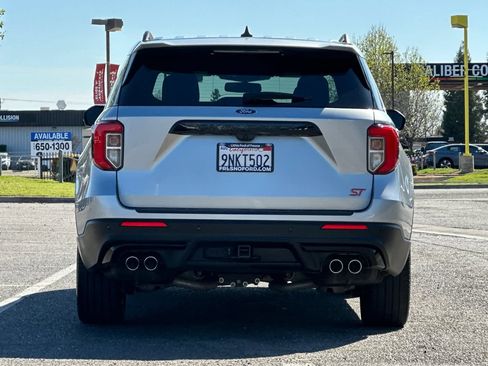 Certified 2024 Ford Explorer ST w/ Equipment Group 401A image 8