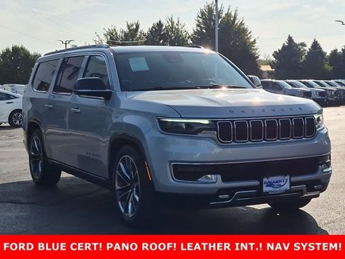 Used 2023 Jeep Wagoneer L Series III w/ Premium Group I AWD/4WD image 3