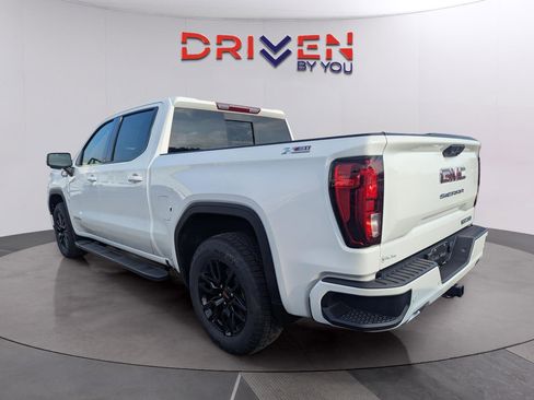 New 2026 GMC Sierra 1500 Elevation w/ Elevation Premium Package AWD/4WD image 4