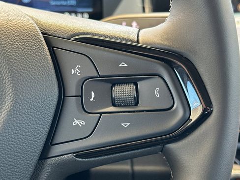 New 2027 Chevrolet Bolt LT w/ Comfort Package image 27