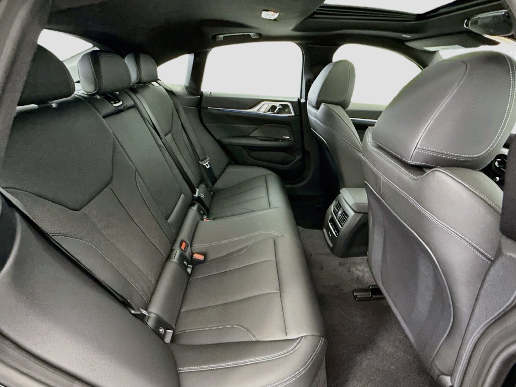 New 2026 BMW i4 eDrive40 w/ Premium Package RWD image 21